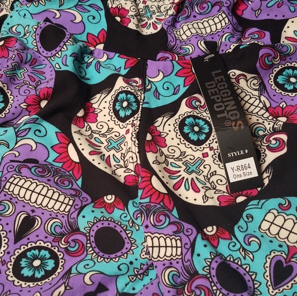 Vera Bradley Heather totebag 11.5 in x 12.25 in matching tights o/s - Picture 6 of 7